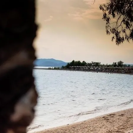 Prázdninový dům Karnagio Seafront In Agria *