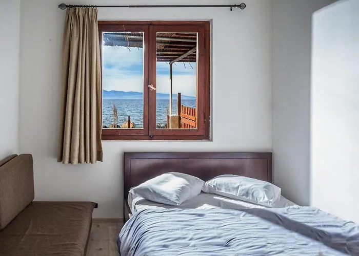 Karnagio Seafront In Agria *