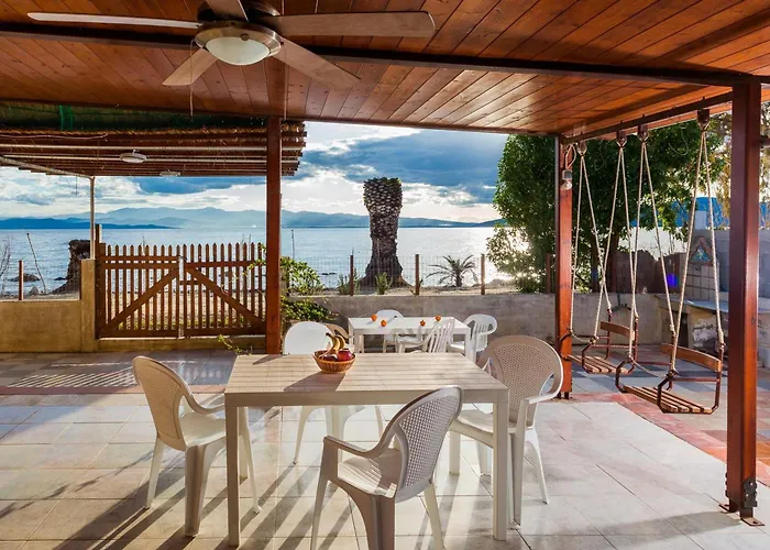 Karnagio Seafront In Agria